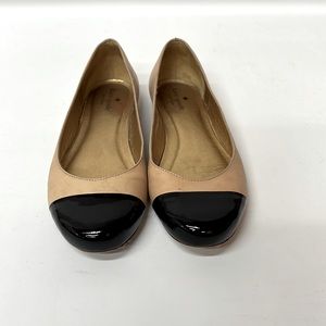 Kate Spade flats, size 8 women’s.
